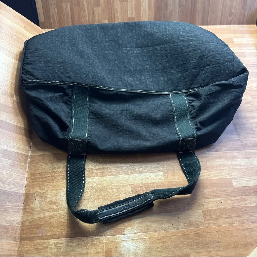 Kipling duffel bag